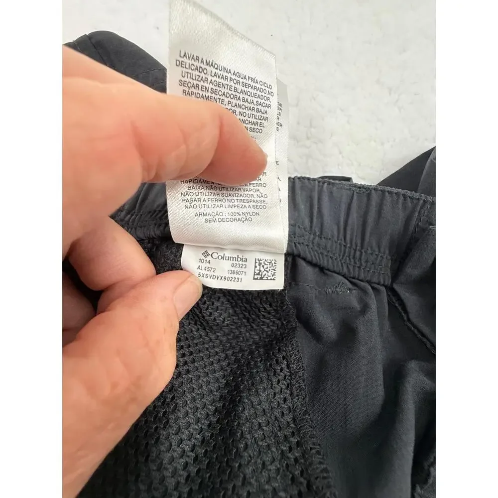 Columbia Black Elastic Waist Multiple Pockets‎ Casual Cargo Shorts Small